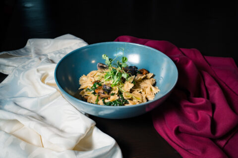 Picture of Farfalle with forest mushrooms and baby spinach